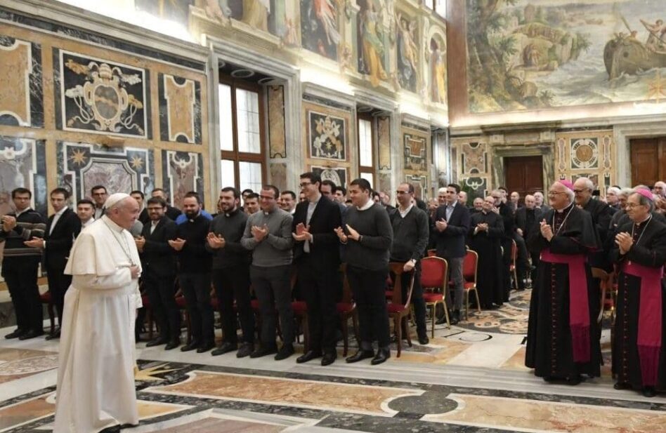 Papa Francisco: el sacerdote debe de vivir como el Buen Pastor