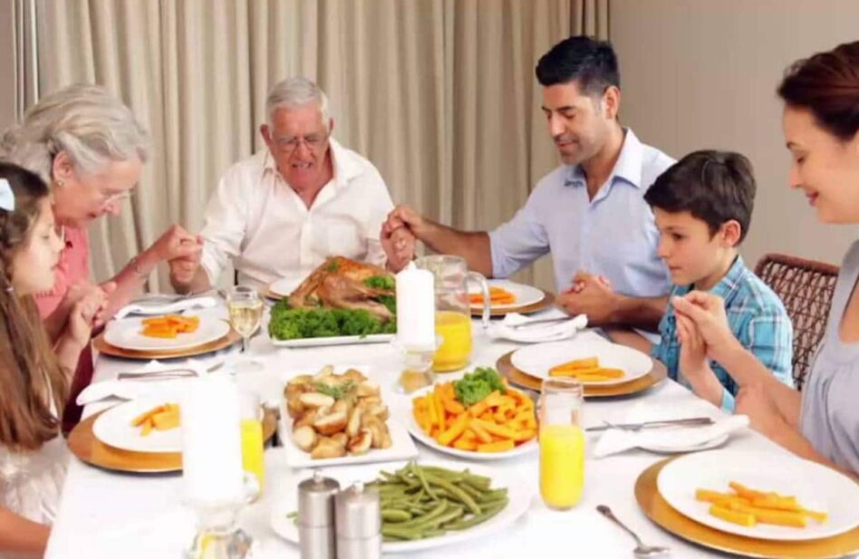 ¿Cómo dar gracias a Dios por los alimentos?