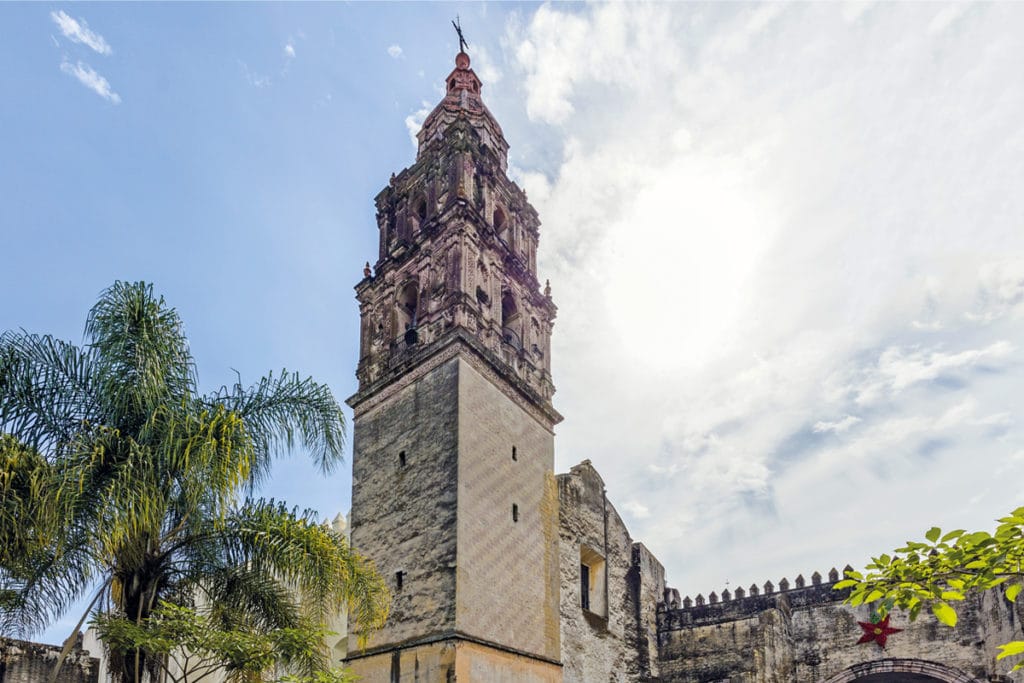 La Catedral de Cuernavaca.