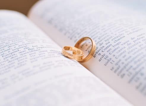 10 versículos de la Biblia sobre el Matrimonio