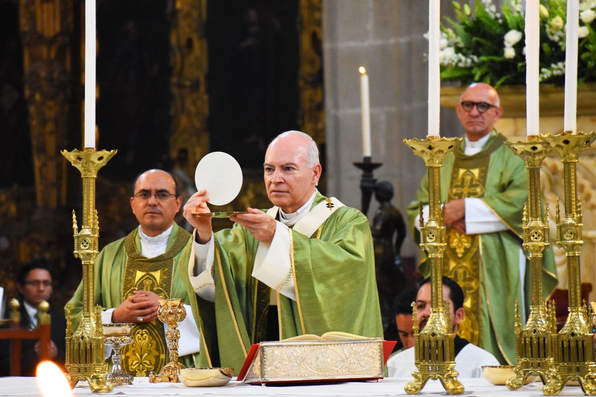 Debemos descubrir nuestra dignidad y la del prójimo: Cardenal Aguiar