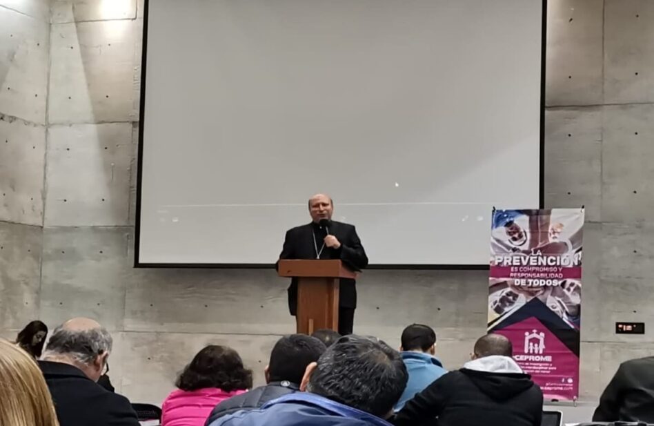 La Pontificia inicia diplomado sobre prevención de abuso a menores