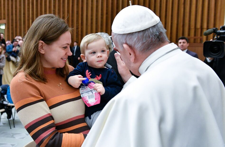 El Papa Francisco celebró 32 bautismos en la Capilla Sixtina