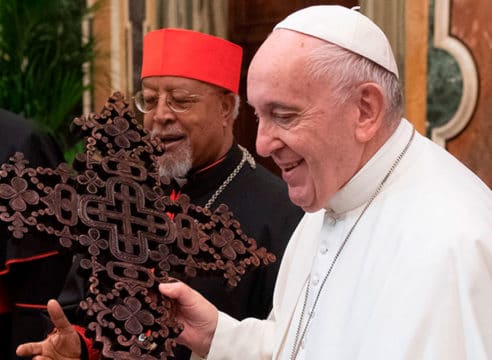 Papa Francisco: "No más divisiones entre etnias etíopes"