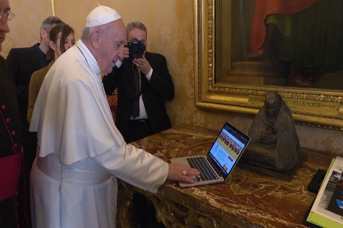 El Papa inauguró la iniciativa “Super Monjas” contra la trata de personas