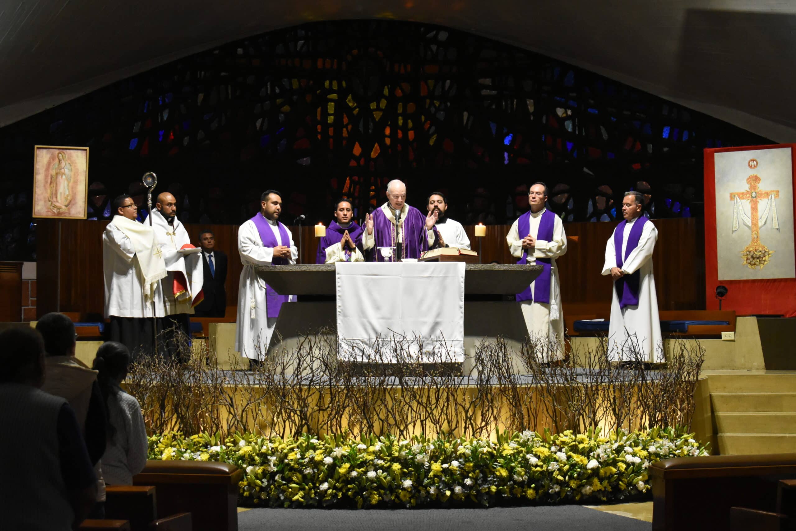 Ante las enfermedades, confiemos en Dios: Cardenal Carlos Aguiar