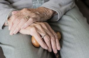 Oración por los abuelos, escrita por el Papa Benedicto XVI