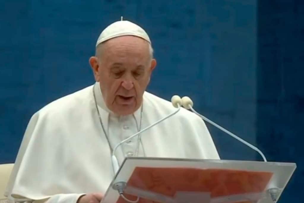 Foto: Vatican Media. El Papa Francisco en su mensaje a la fieles durante la Bendición Urbi et Orbi.