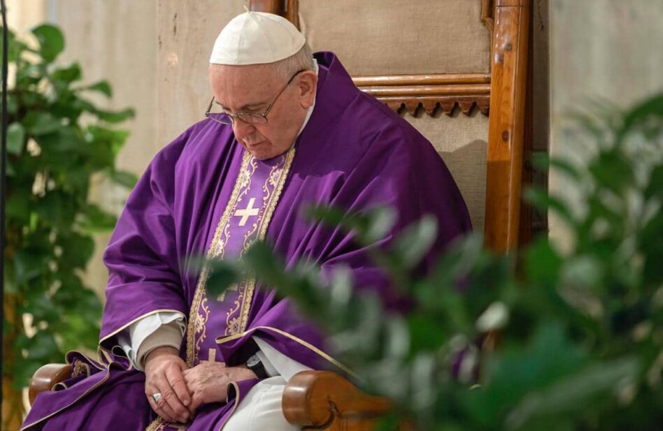 Por indicación médica, el Papa  no presidirá el Miércoles de Ceniza