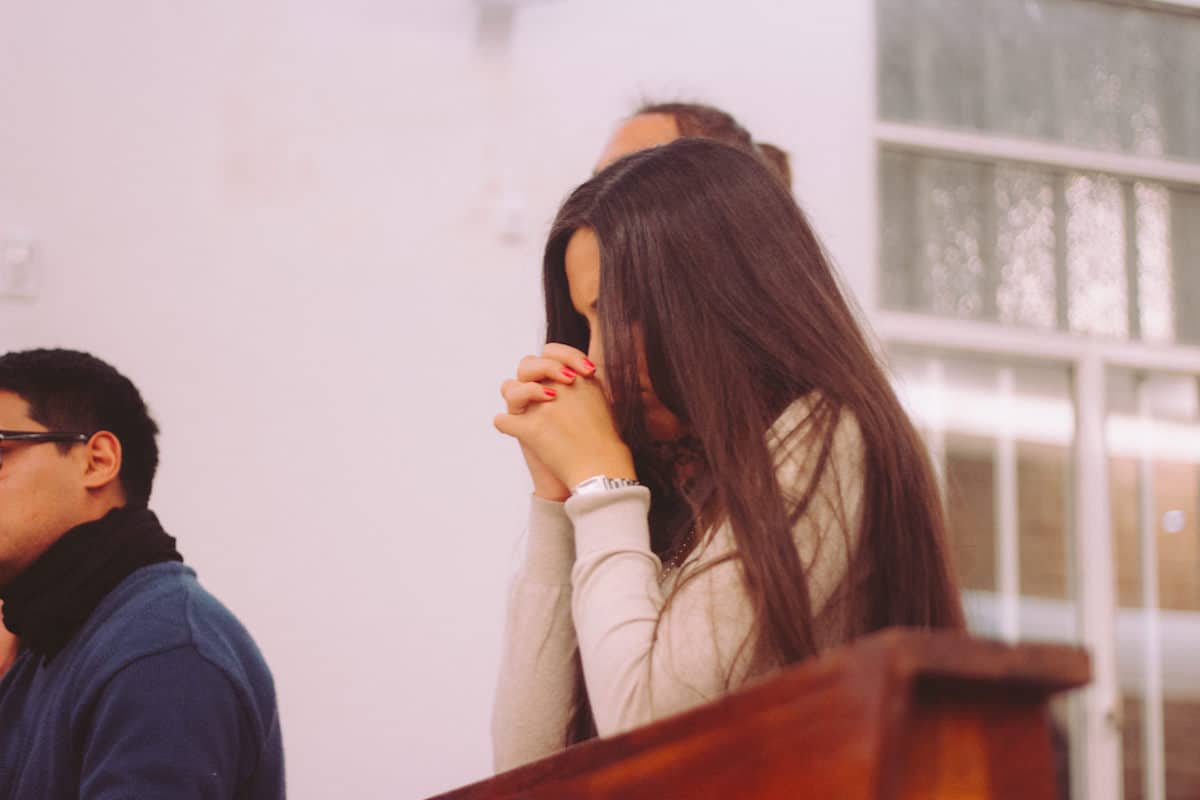 La oración es el centro de la vida cristiana. Foto: Cathopic