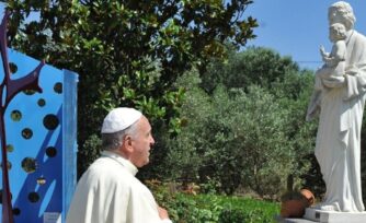 El Papa Francisco convoca a un Año de San José