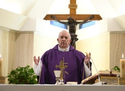Papa Francisco: Que el Señor ayude a los asustados por la pandemia