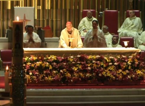 Homilía del Arzobispo Carlos Aguiar en la Vigilia Pascual