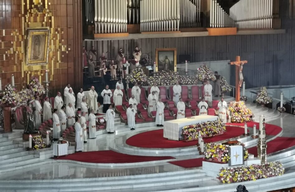 Homilía del Arzobispo Aguiar en el Domingo de Resurrección