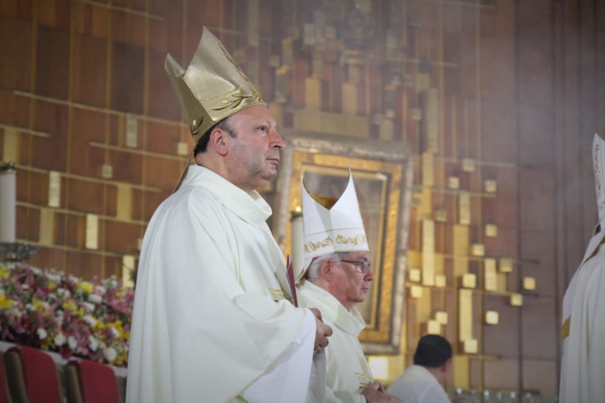 El Nuncio apostólico, Franco Coppola, leyó mensaje del Papa. Foto: INBG