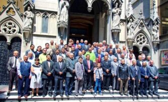 Los fotógrafos de ceremonias religiosas, rubro afectado por la pandemia