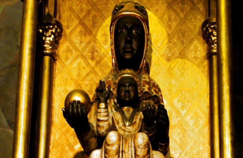 Esta es la historia de la Virgen de Montserrat, patrona de Cataluña
