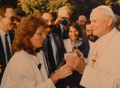 Exclusiva: Valentina Alazraki comparte sus anécdotas con Juan Pablo II