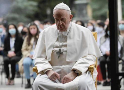 El Papa Francisco envía su pésame a familiares de masacre en Reynosa