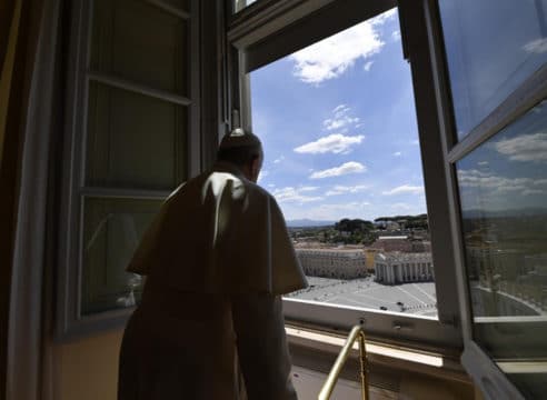 Papa Francisco: El 14 de mayo oración mundial para superar la pandemia