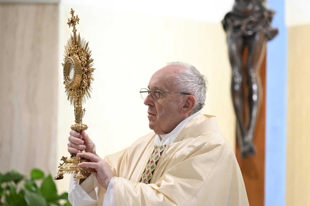El Papa en Corpus Christi: La Eucaristía, soporte en las dificultades