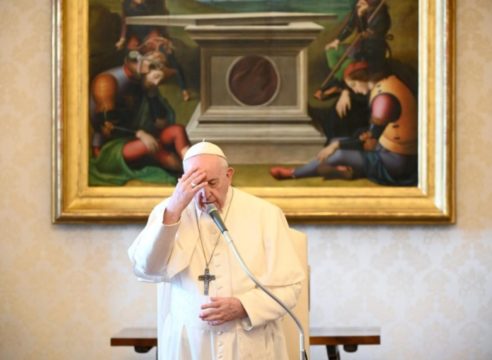 Papa Francisco: “La oración rompe cadenas”