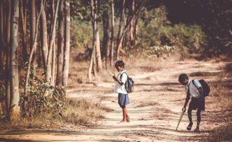 Instituciones de 11 países se unen para un estudio sobre familia y pobreza