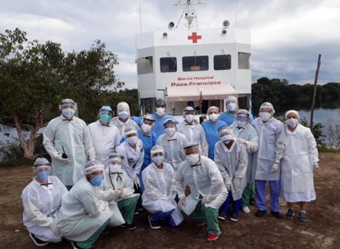 Barco hospital 'Papa Francisco' ha hecho "milagros" durante la pandemia