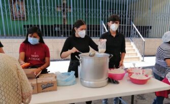 Con un comedor, iglesia en Azcapotzalco apoya ante el COVID-19