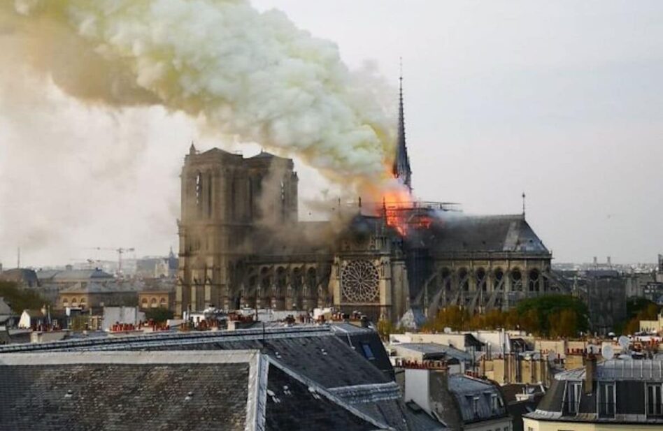 Ni piscina ni techo de cristal; Notre Dame quedará como antes del incendio