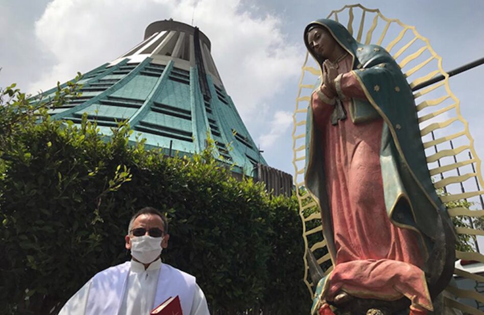 Basílica de Guadalupe convoca a dejar veladoras y flores para la Virgen