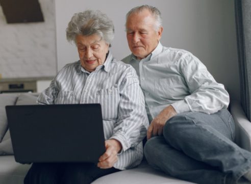Parroquia de la CDMX impartirá taller virtual para adultos mayores