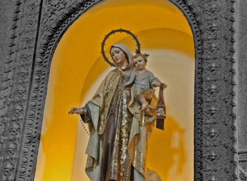 Oración a la Virgen del Carmen para superar tiempos difíciles