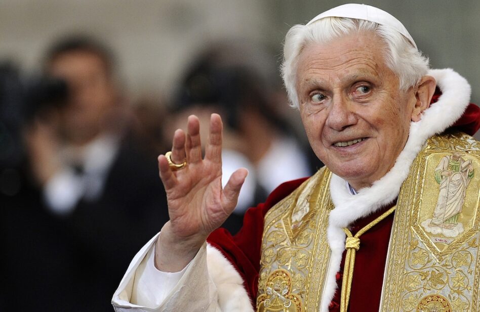 “Queridos amigos”, la carta de Benedicto XVI por la muerte de su hermano