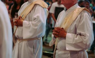 ¿Qué es un diácono y qué función ejercen en la Iglesia Católica?