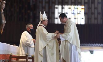 Mons. González preside ordenaciones de los Legionarios en la Basílica