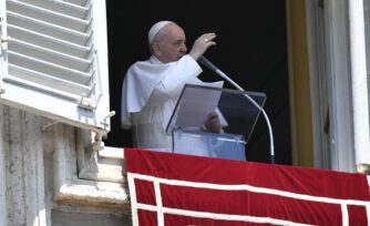 Papa Francisco: No tengamos vergüenza de decir '¡Señor, sálvame!'