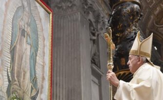 El Papa Francisco pide recuperar la pureza de la devoción mariana