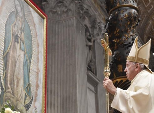 El Papa Francisco pide recuperar la pureza de la devoción mariana