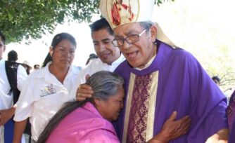 Muere Mons. Arturo Lona Reyes, el 'Obispo de los pobres'