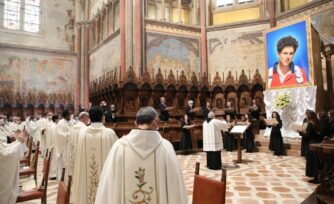 Así fue la beatificación de Carlo Acutis, el joven enamorado de la Eucaristía