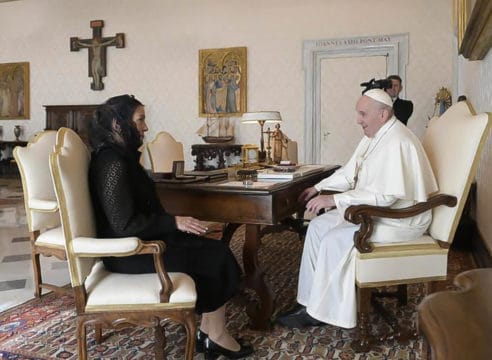 ¿Cómo vestir en audiencia con el Papa? Esto marca el protocolo vaticano