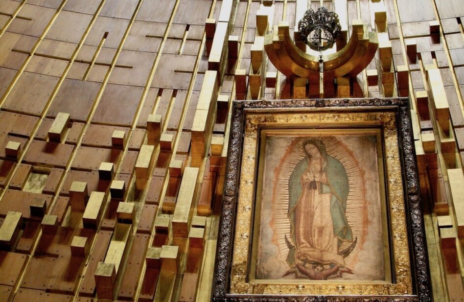 Virgen de Guadalupe en vivo ¡Contempla la imagen y ora ante ella!