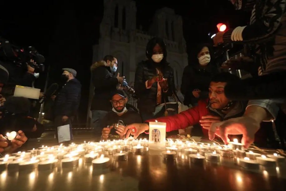 Tres fallecidos por un nuevo ataque terrorista a una iglesia en Francia