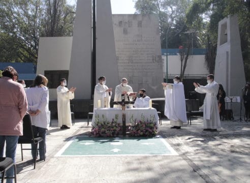 “Obispos COVID-19” celebran Misa en el Hospital General de México