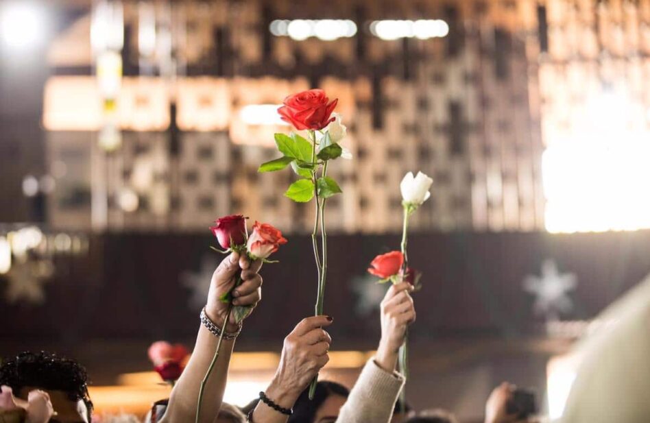 Misa de las Rosas: ¿qué es y por qué se celebra?