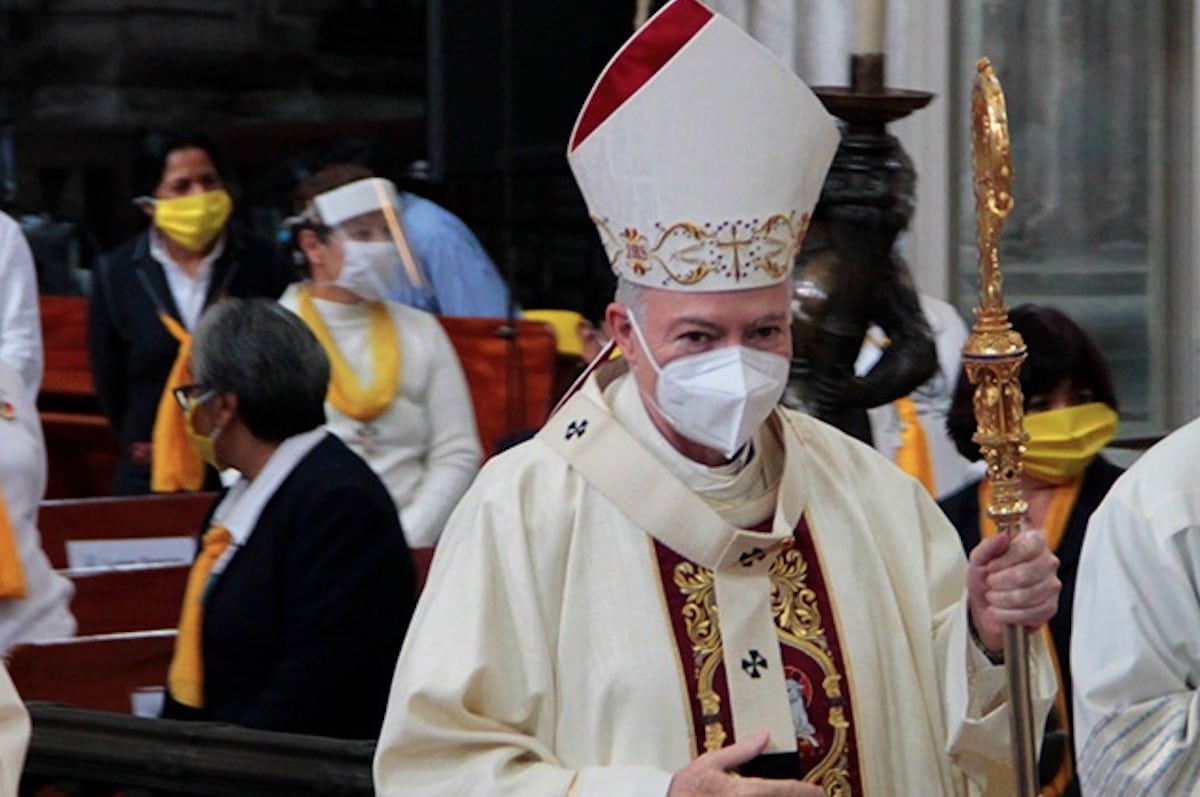 Cardenal Aguiar pide a sacerdotes redoblar esfuerzos ante COVID-19