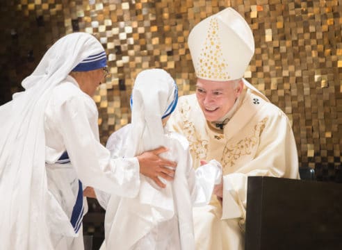 Cardenal Aguiar en entrevista: Dios sigue sembrando vocaciones