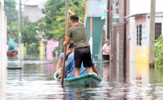 Obispo de Tabasco llama a la solidaridad ante las inundaciones