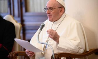 Papa Francisco: sigamos el ejemplo de Jesús, Maestro de la oración